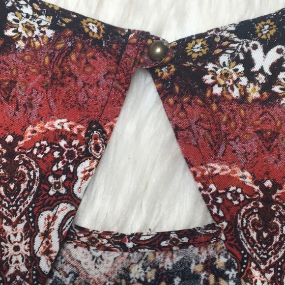 Gypsies & Moondust Boho Floral Woven Shift Tunic - Picture 4 of 6